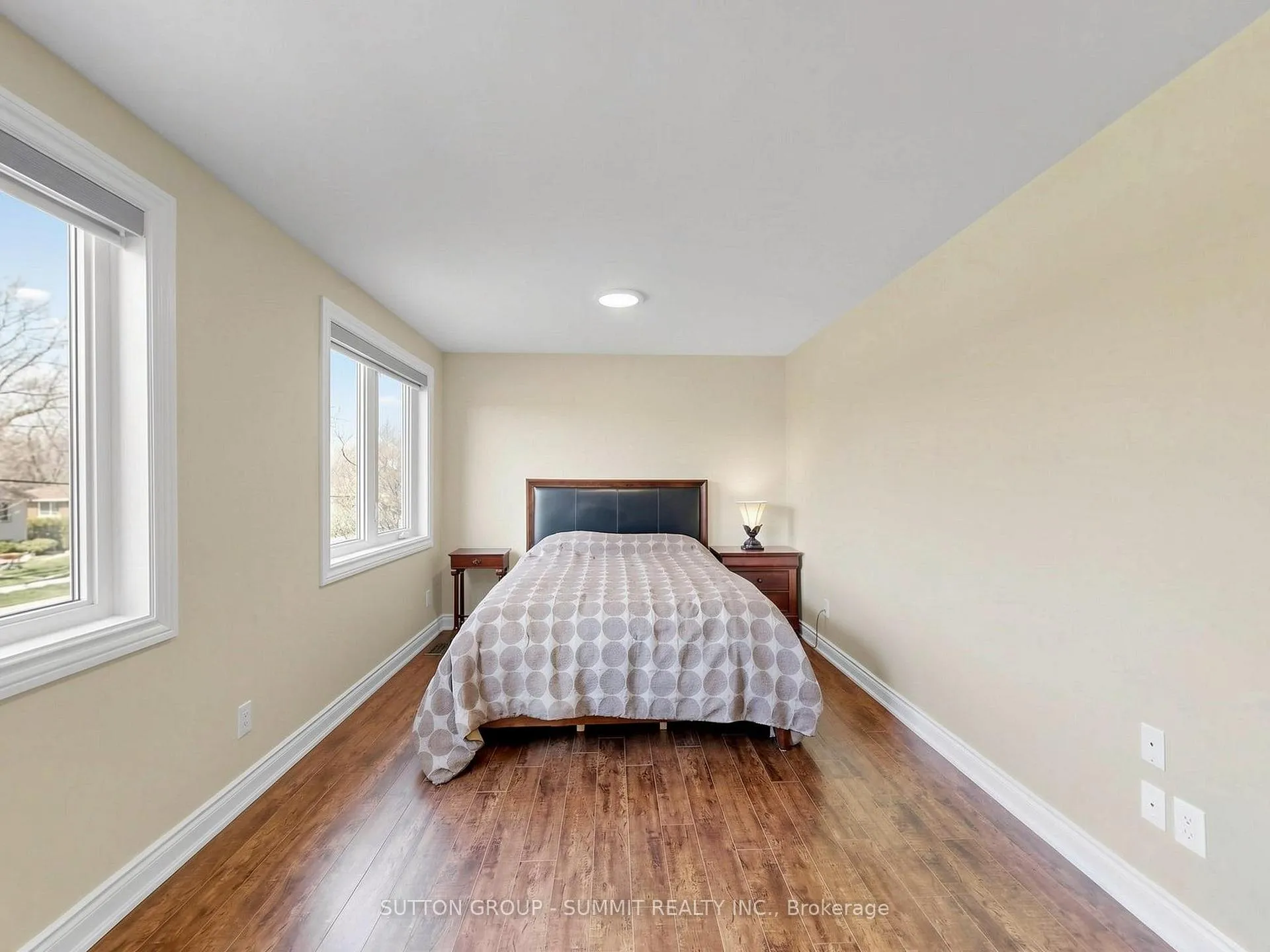 Photo 26 of 3485 Cawthra Road, Mississauga, Applewood — HOMEH