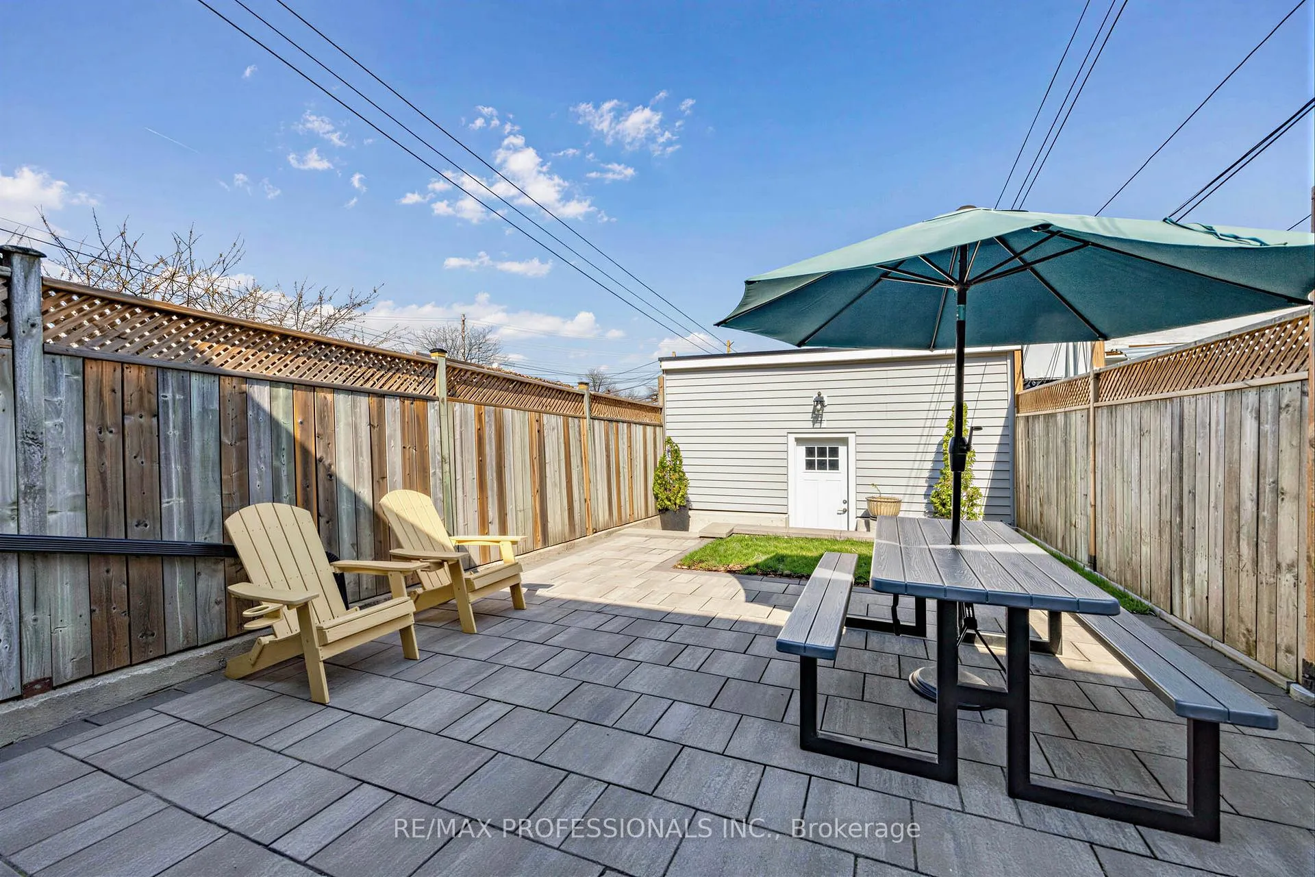 Photo 32 of 215 Gilbert Avenue, Toronto, Caledonia-Fairbank — HOMEH