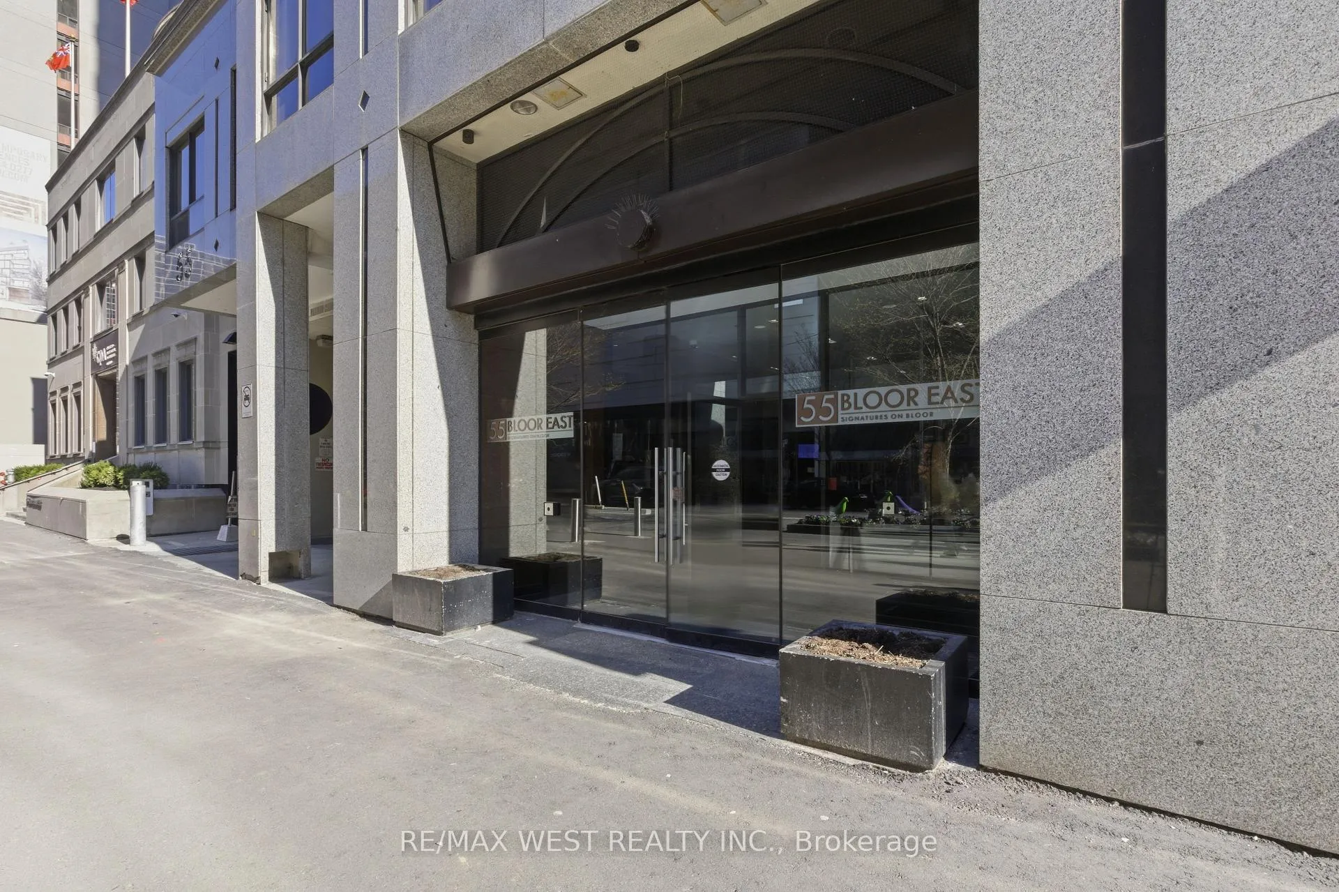 Photo 1 of Unit 1709, 55 Bloor Street E, Toronto, Church-Yonge Corridor — HOMEH