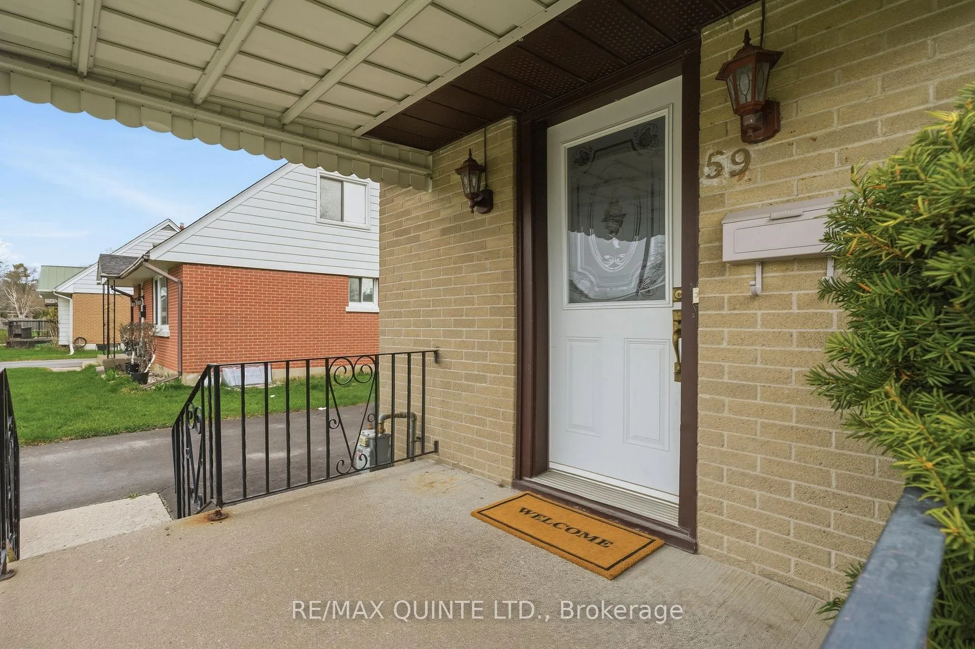 Photo 42 of 59 Fourth Avenue, Quinte West, Trenton Ward — HOMEH