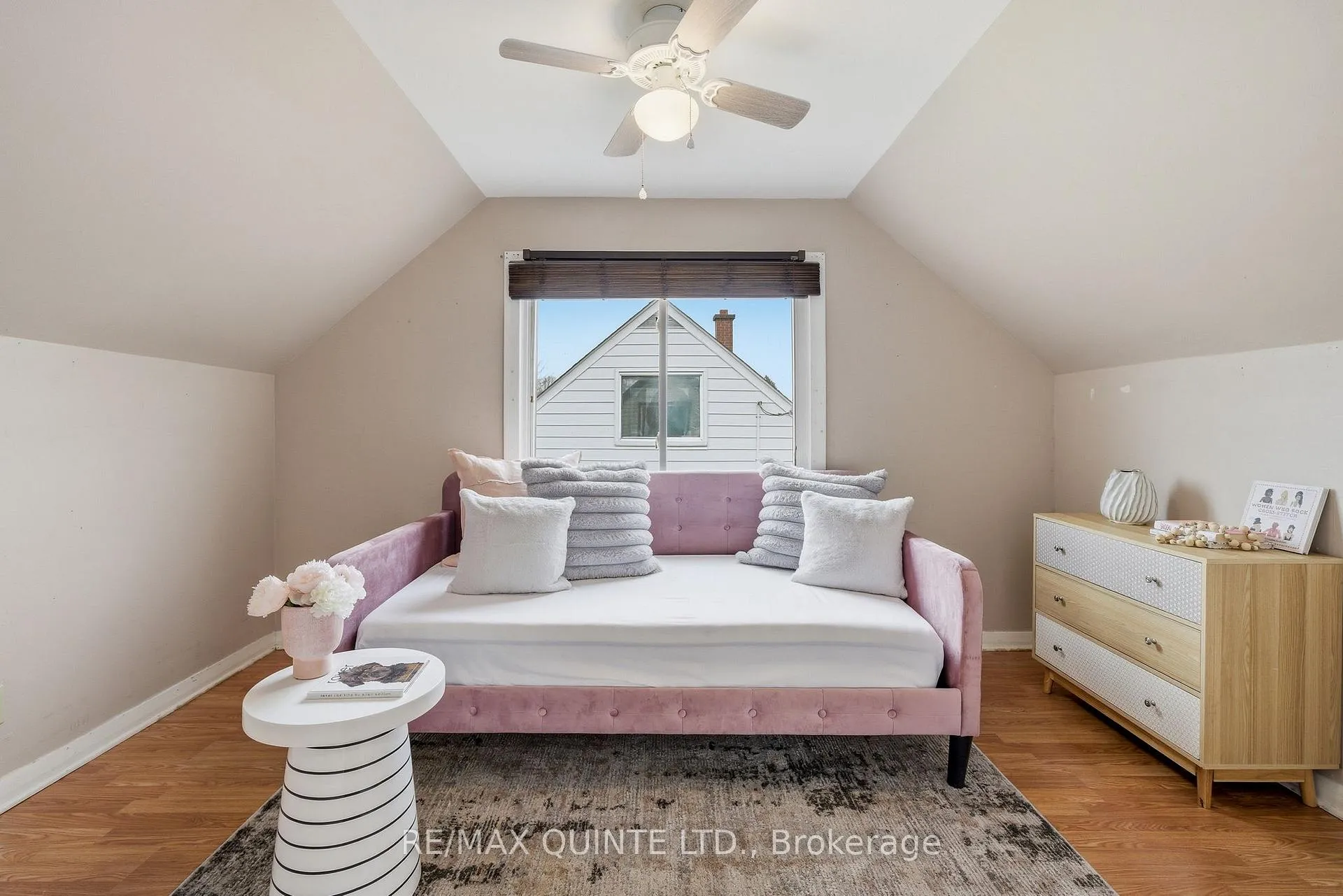 Photo 21 of 59 Fourth Avenue, Quinte West, Trenton Ward — HOMEH