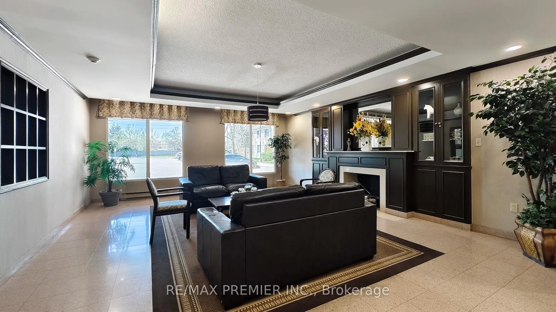Photo 7 of Unit 127, 8351 Mclaughlin Road, Brampton, Brampton South — HOMEH