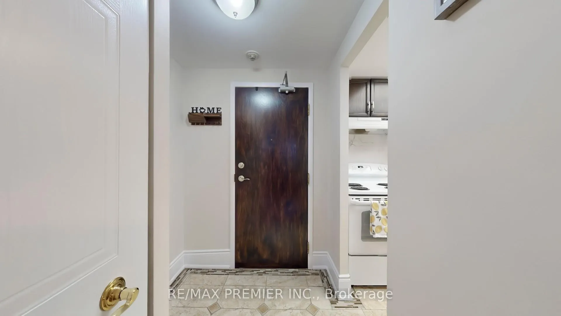 Photo 10 of Unit 127, 8351 Mclaughlin Road, Brampton, Brampton South — HOMEH