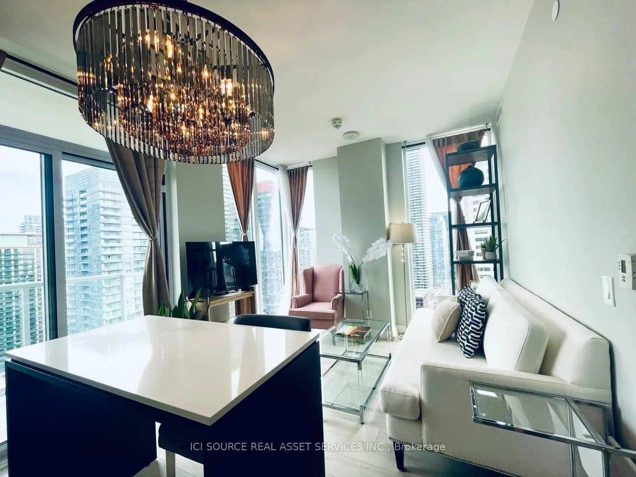 Photo 21 of Unit 2206, 33 Helendale Avenue, Toronto, Yonge-Eglinton — HOMEH