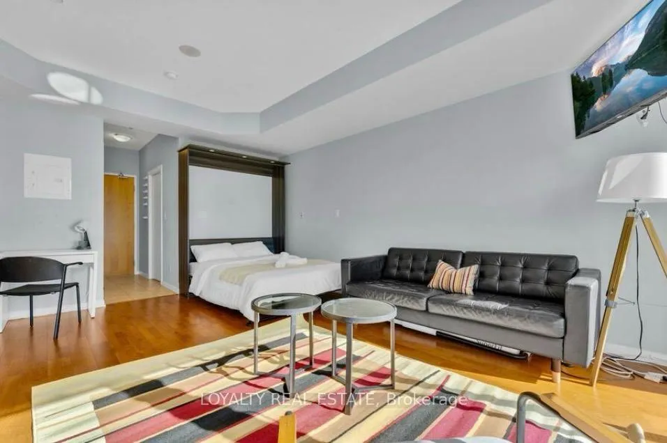 Photo 6 of Unit 3503, 65 Bremner Boulevard, Toronto, Waterfront Communities — HOMEH