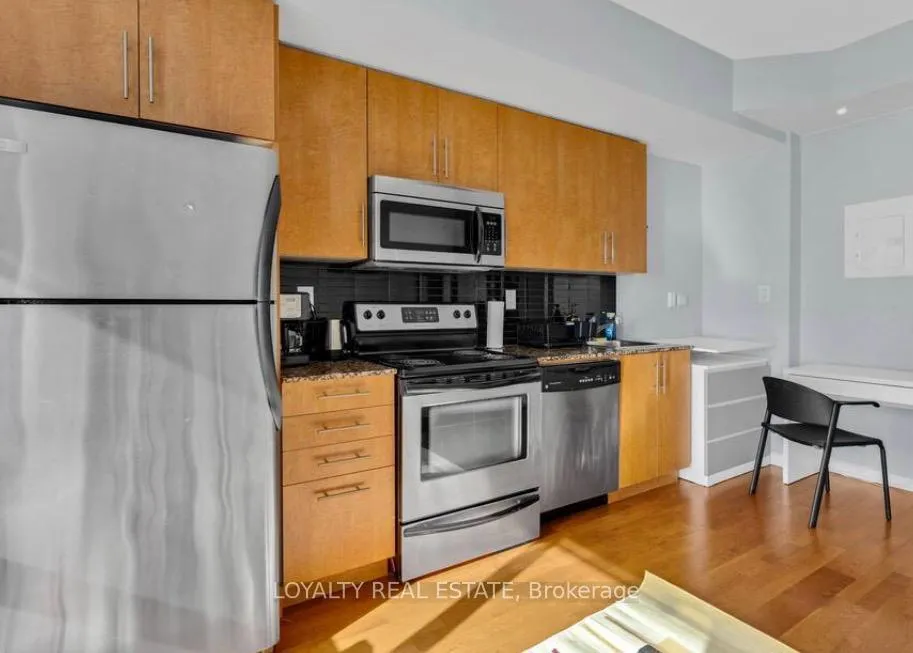 Photo 7 of Unit 3503, 65 Bremner Boulevard, Toronto, Waterfront Communities — HOMEH