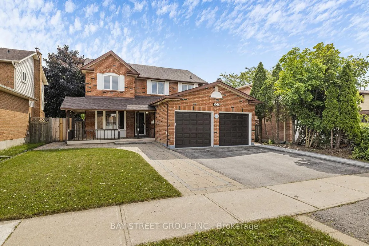 Photo 2 of 220 Larkin Avenue, Markham, Markham Village — HOMEH