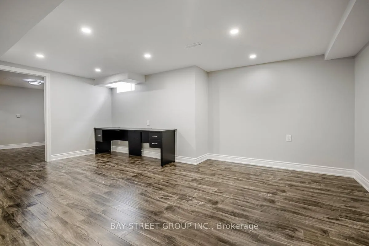 Photo 29 of 220 Larkin Avenue, Markham, Markham Village — HOMEH