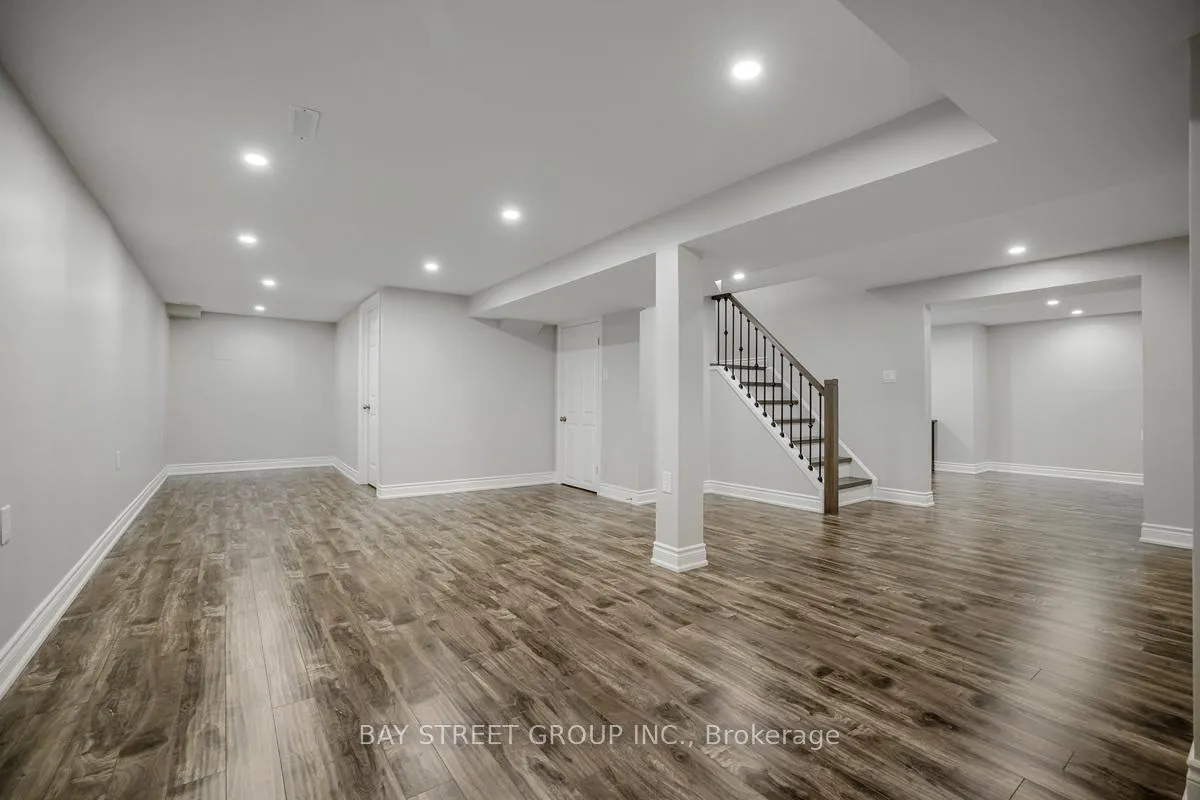 Photo 33 of 220 Larkin Avenue, Markham, Markham Village — HOMEH