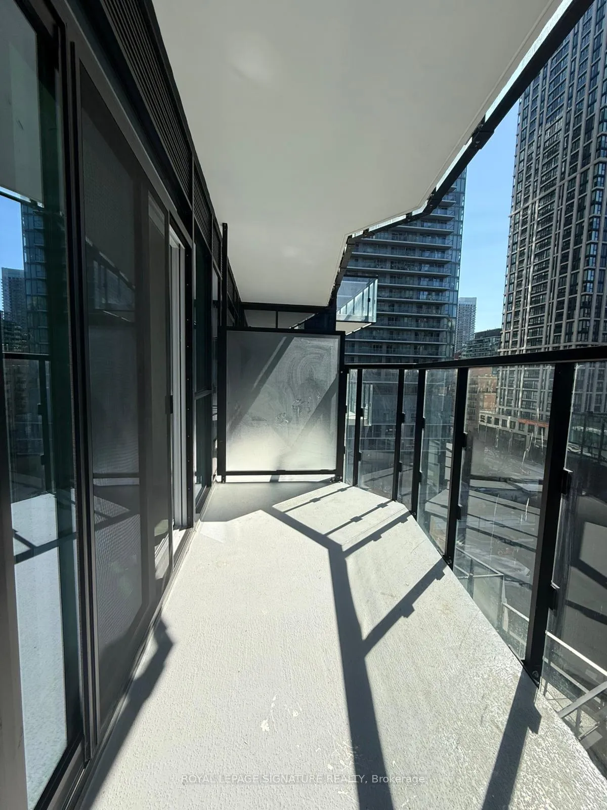 Photo 14 of Unit 707, 110 Broadway Avenue, Toronto, Mount Pleasant West — HOMEH