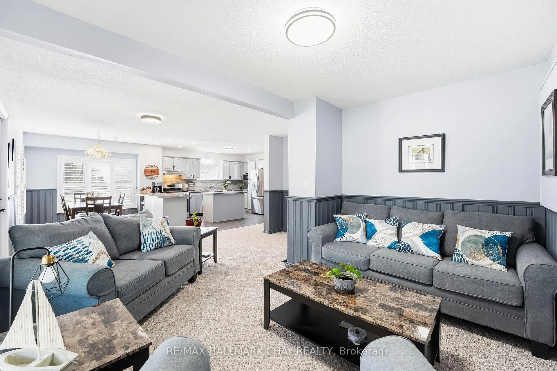 Photo 6 of 24 Cedar Dale Drive, Kawartha Lakes, Bexley — HOMEH