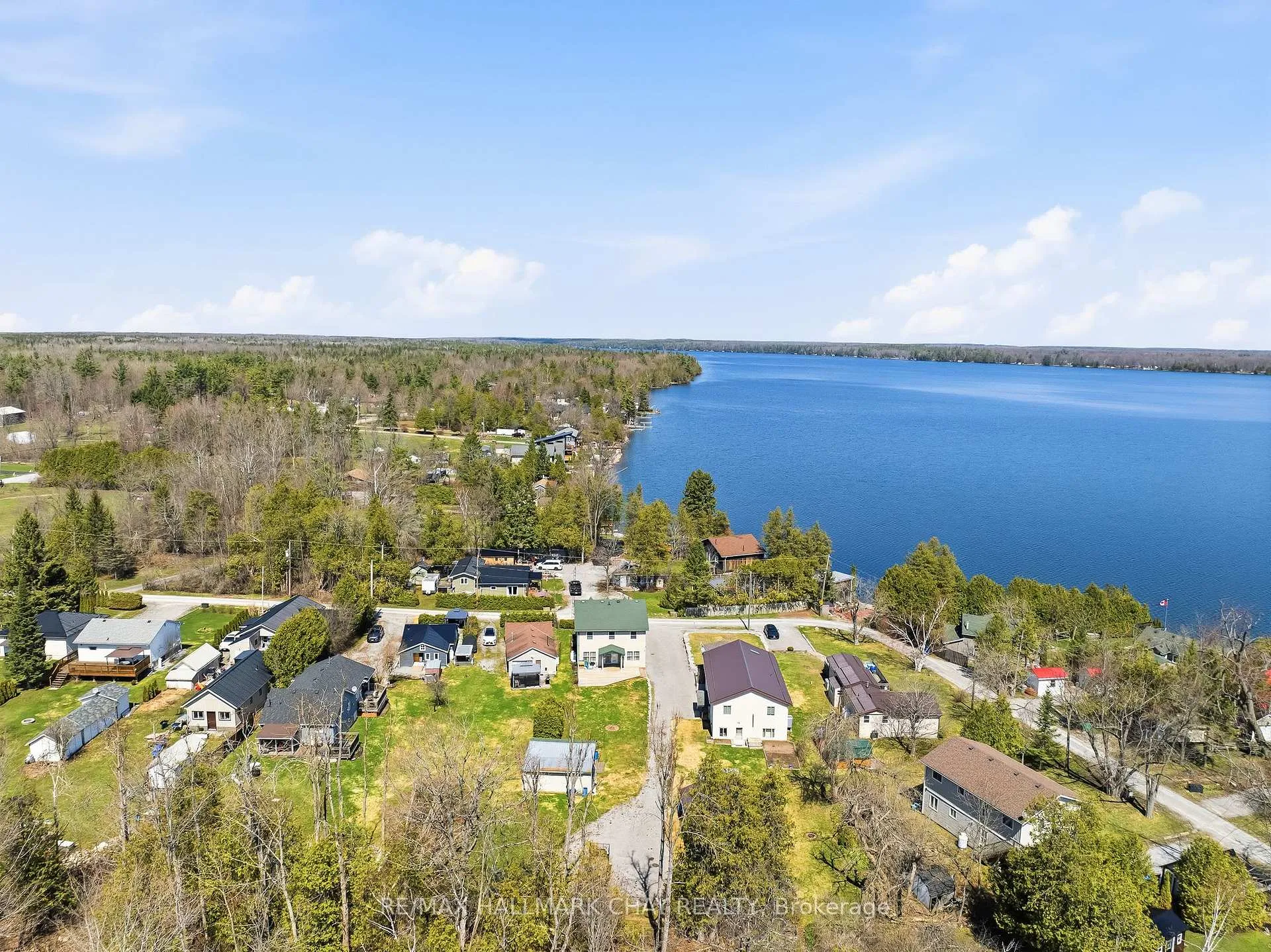 Photo 32 of 24 Cedar Dale Drive, Kawartha Lakes, Bexley — HOMEH
