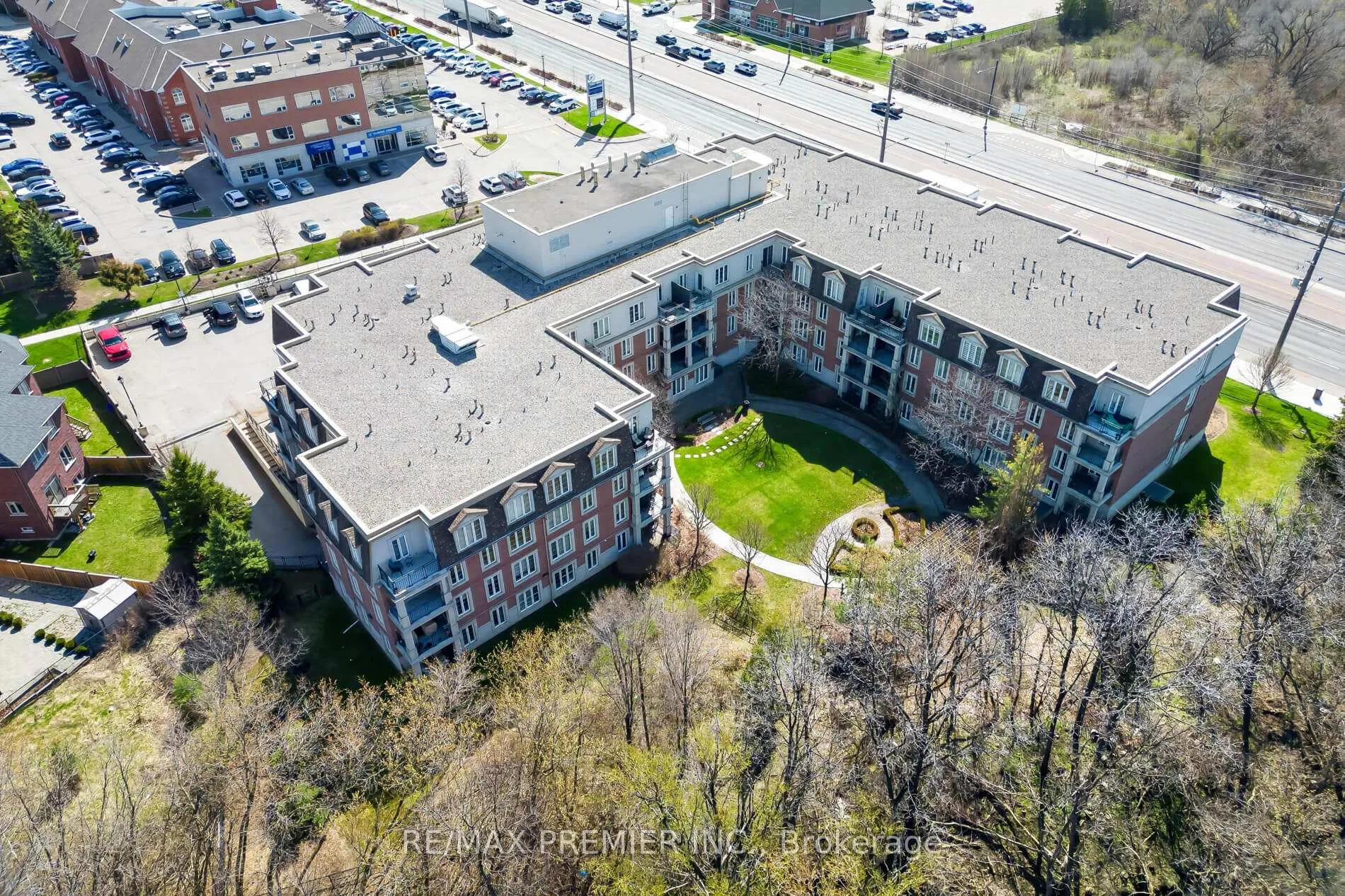 Photo 26 of Unit 206, 4620 Highway 7, Vaughan, East Woodbridge — HOMEH