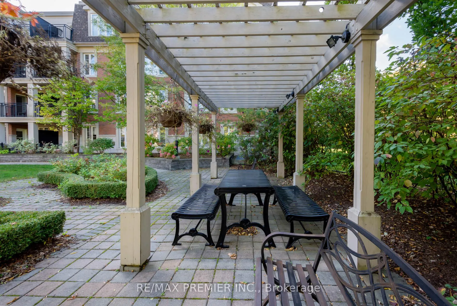 Photo 29 of Unit 206, 4620 Highway 7, Vaughan, East Woodbridge — HOMEH