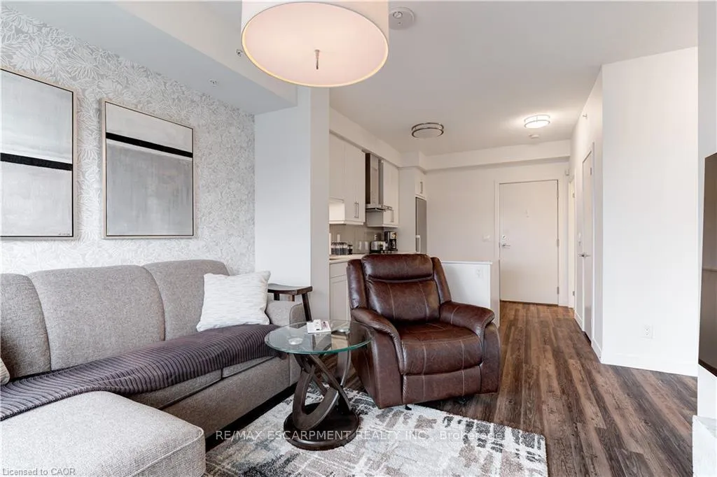 Photo 11 of Unit 2101, 2087 Fairview Street, Burlington, Freeman — HOMEH