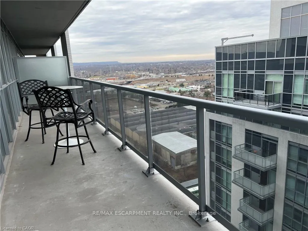 Photo 19 of Unit 2101, 2087 Fairview Street, Burlington, Freeman — HOMEH