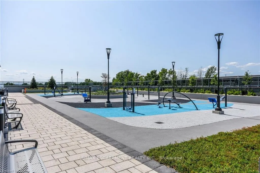 Photo 30 of Unit 2101, 2087 Fairview Street, Burlington, Freeman — HOMEH