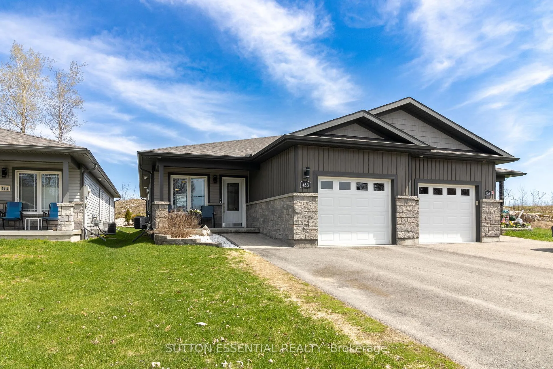Photo 11 of 45B Centre Street, Brockville — HOMEH