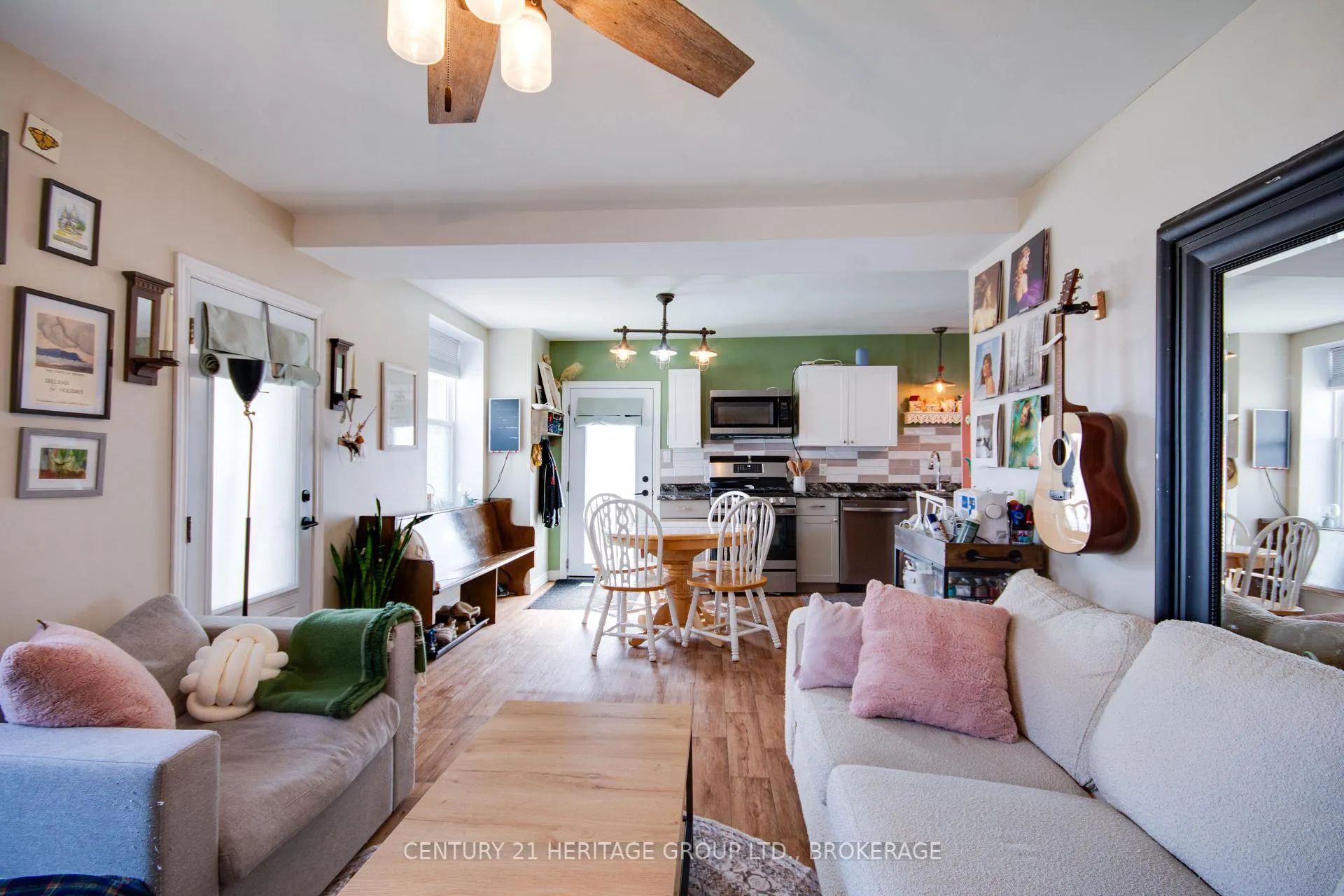 Photo 12 of 4309 Stagecoach Road, Frontenac, Frontenac South — HOMEH