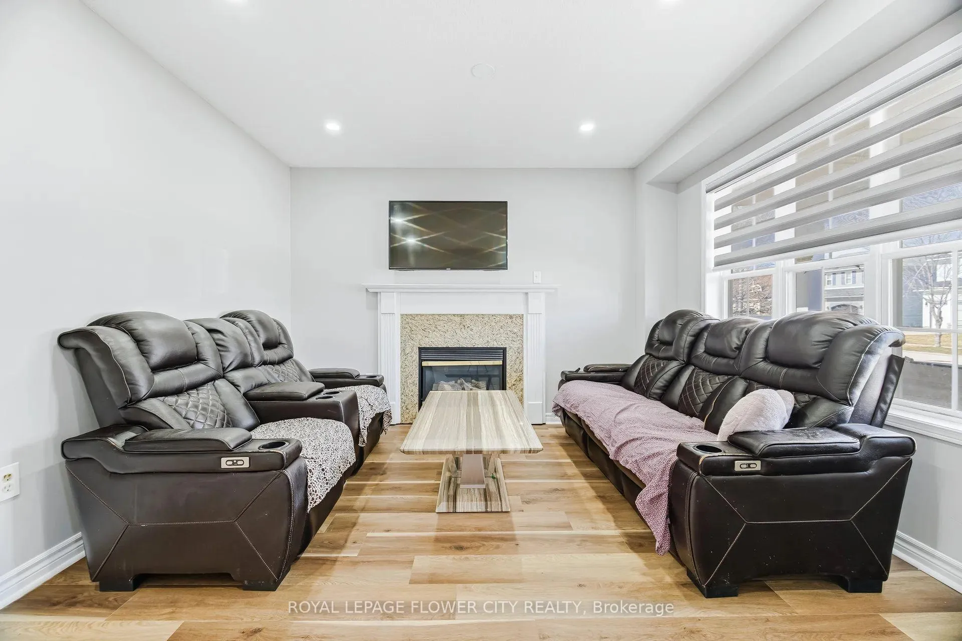 Photo 14 of 95 Osborn Avenue, Brantford, Shellard Lane — HOMEH