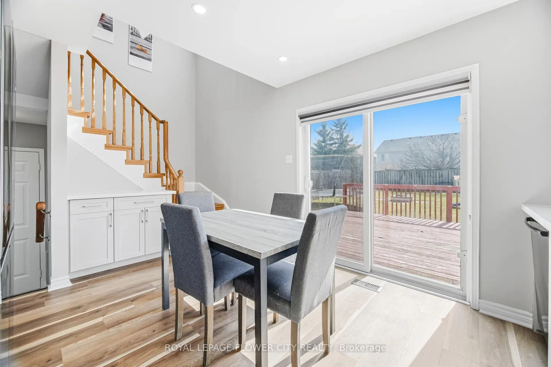 Photo 20 of 95 Osborn Avenue, Brantford, Shellard Lane — HOMEH