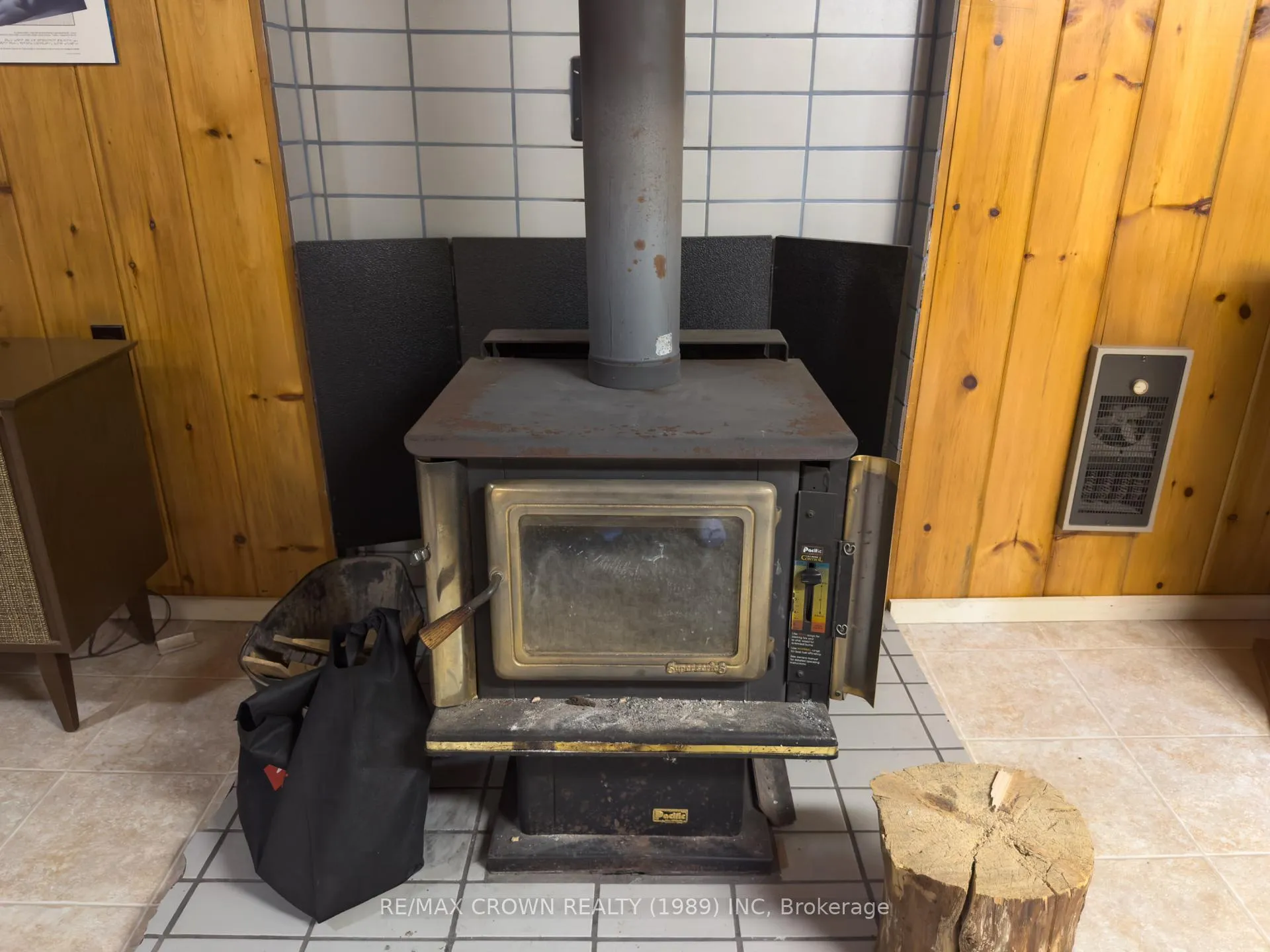 Photo 28 of 36 Birch Crescent, Temagami — HOMEH