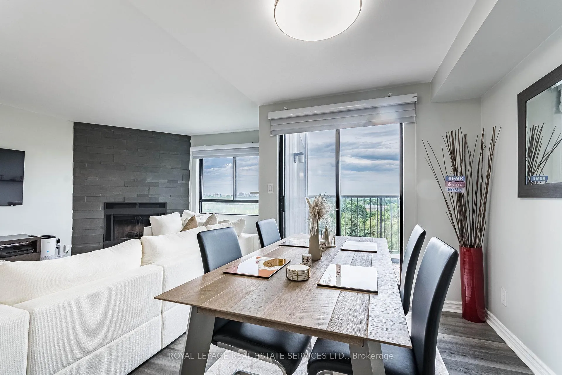 Photo 8 of Unit 619, 1000 Cedarglen Gate, Mississauga, Erindale — HOMEH