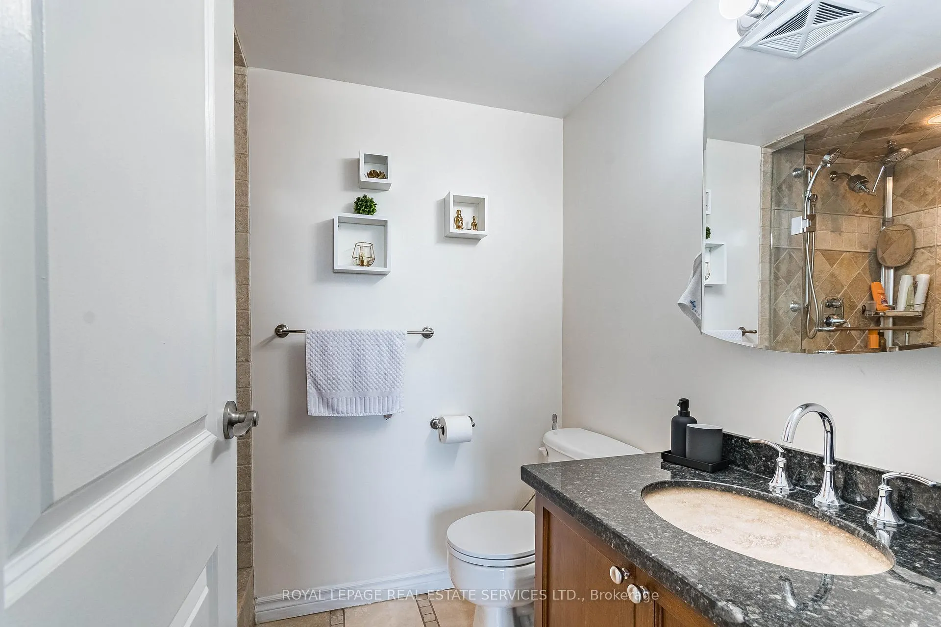 Photo 14 of Unit 619, 1000 Cedarglen Gate, Mississauga, Erindale — HOMEH