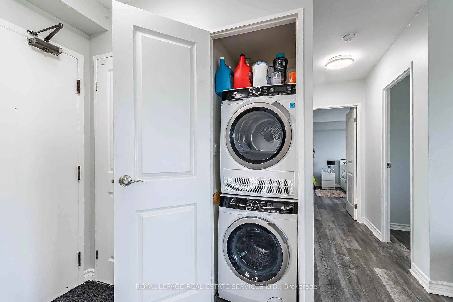 Photo 17 of Unit 619, 1000 Cedarglen Gate, Mississauga, Erindale — HOMEH