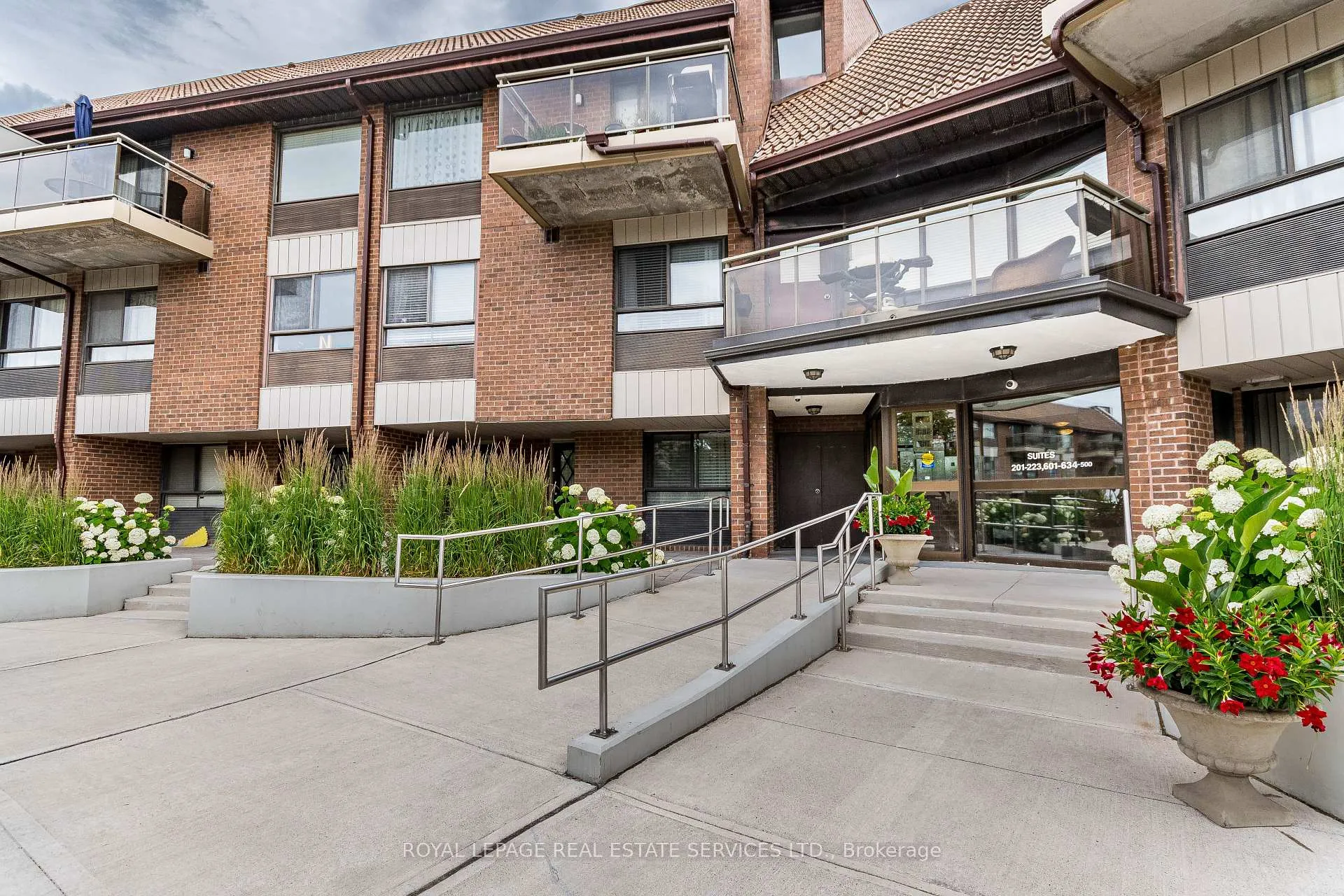 Photo 22 of Unit 619, 1000 Cedarglen Gate, Mississauga, Erindale — HOMEH
