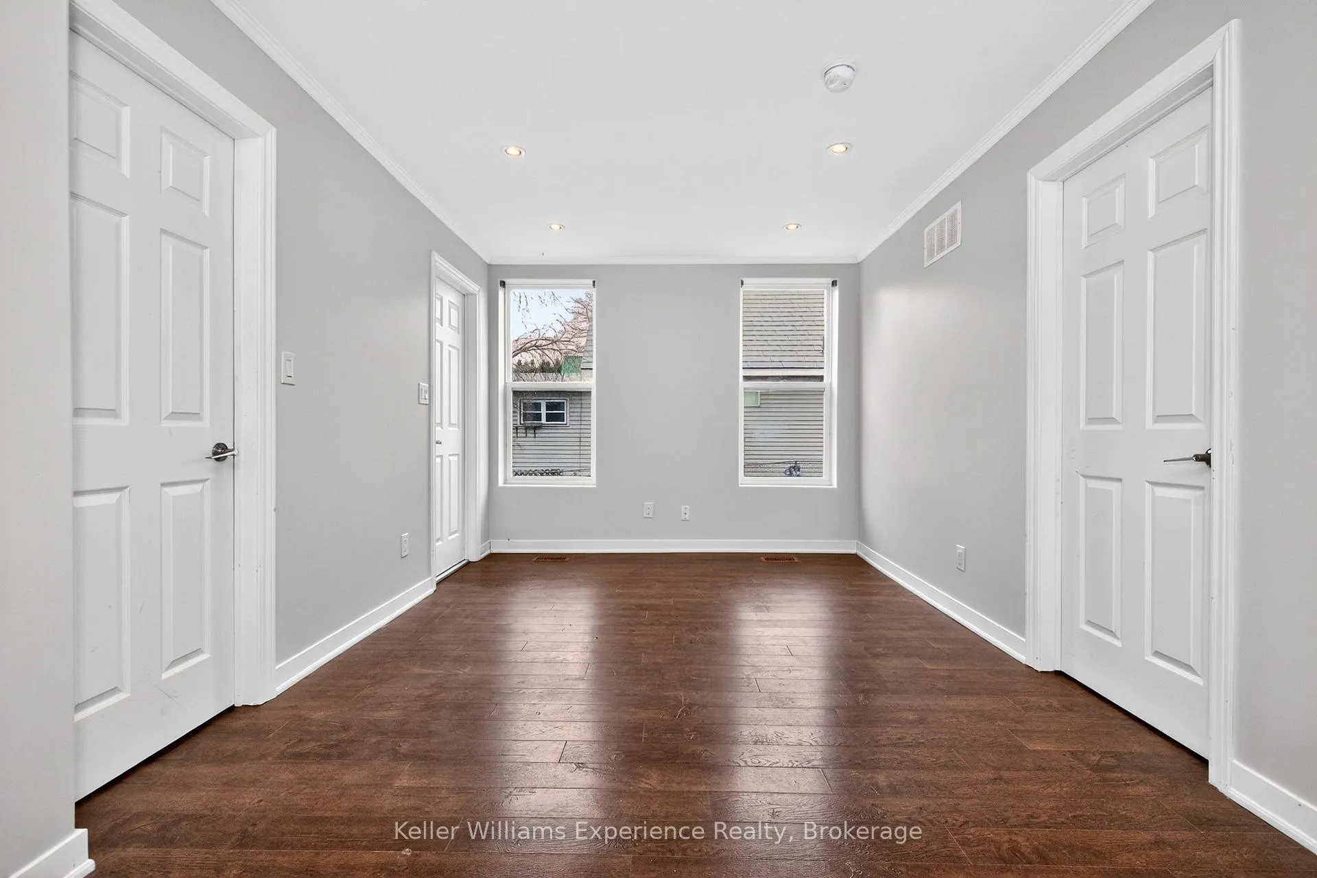 Photo 15 of Unit 2, 295 Bay Street, Midland — HOMEH