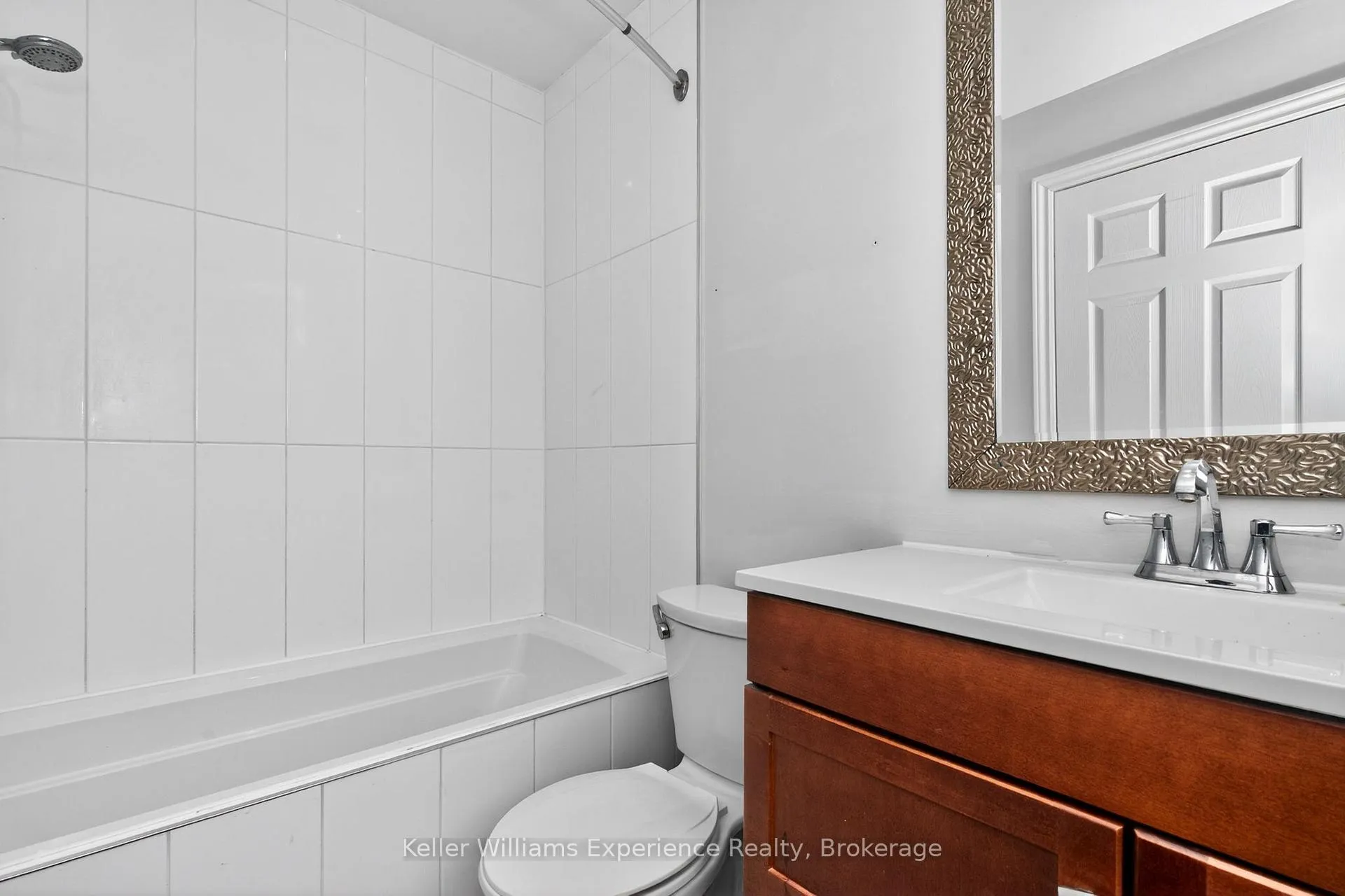 Photo 22 of Unit 2, 295 Bay Street, Midland — HOMEH