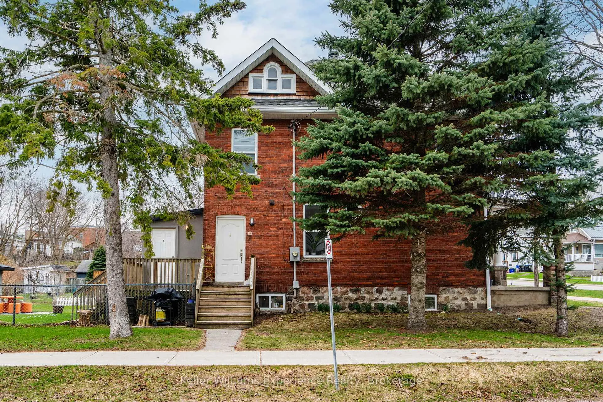 Photo 23 of Unit 2, 295 Bay Street, Midland — HOMEH