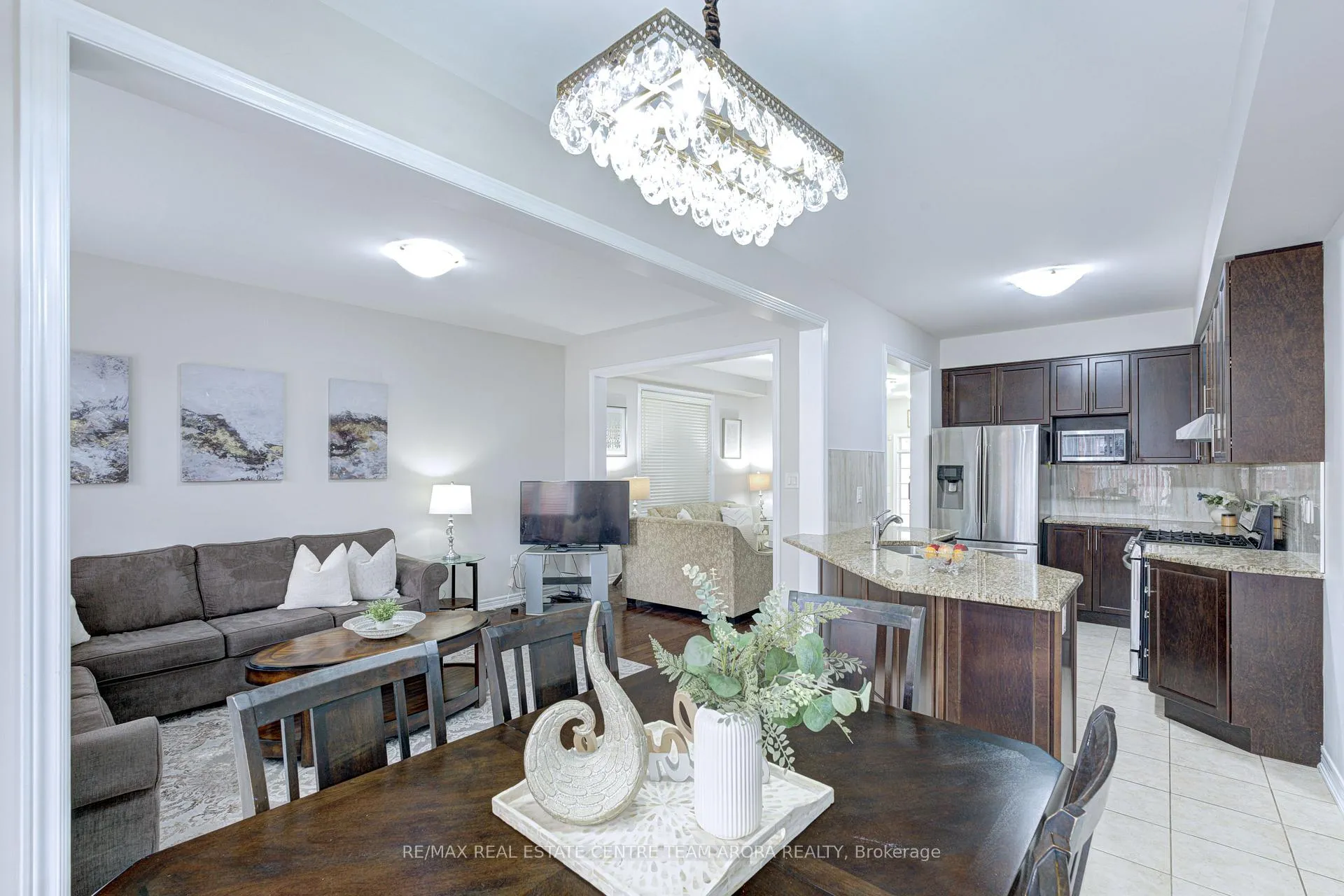 Photo 15 of 66 Swanton Road, Brampton, Credit Valley — HOMEH