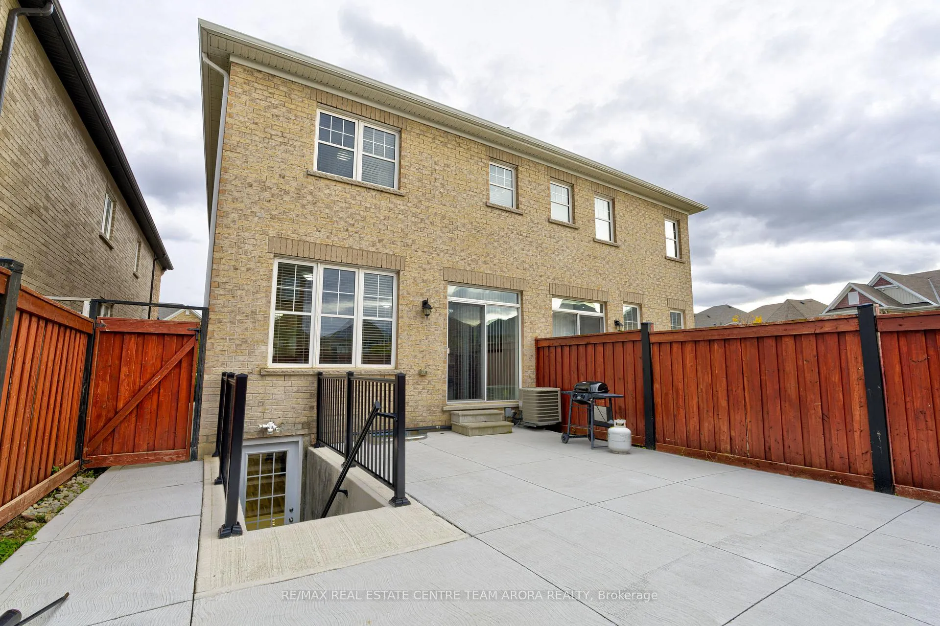 Photo 38 of 66 Swanton Road, Brampton, Credit Valley — HOMEH