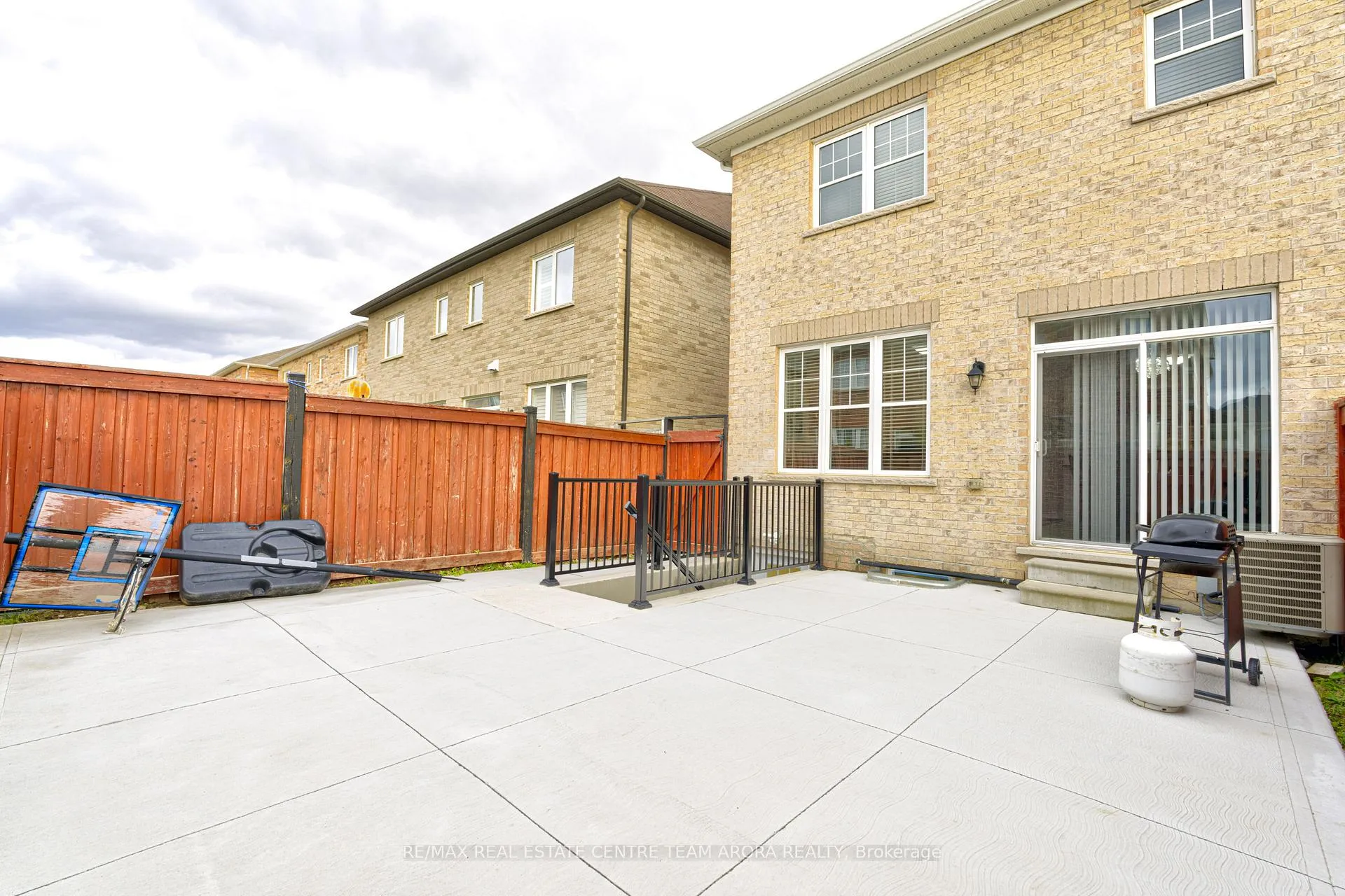 Photo 39 of 66 Swanton Road, Brampton, Credit Valley — HOMEH