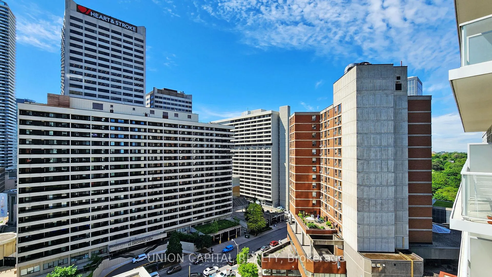 Photo 14 of Unit 1013, 33 Helendale Avenue, Toronto, Yonge-Eglinton — HOMEH
