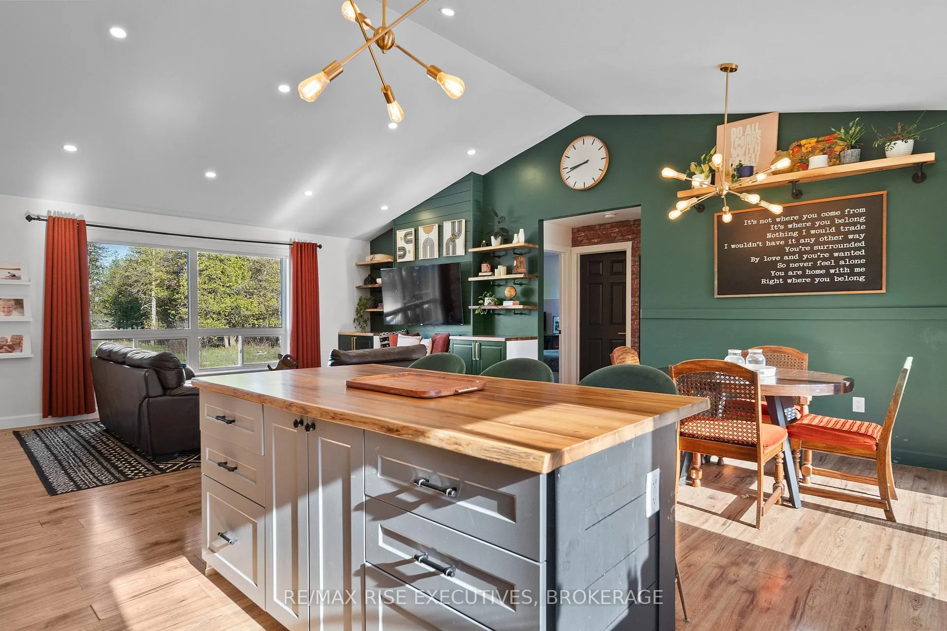 Photo 11 of 4251 Florida Road, Kingston, City North of 401 — HOMEH