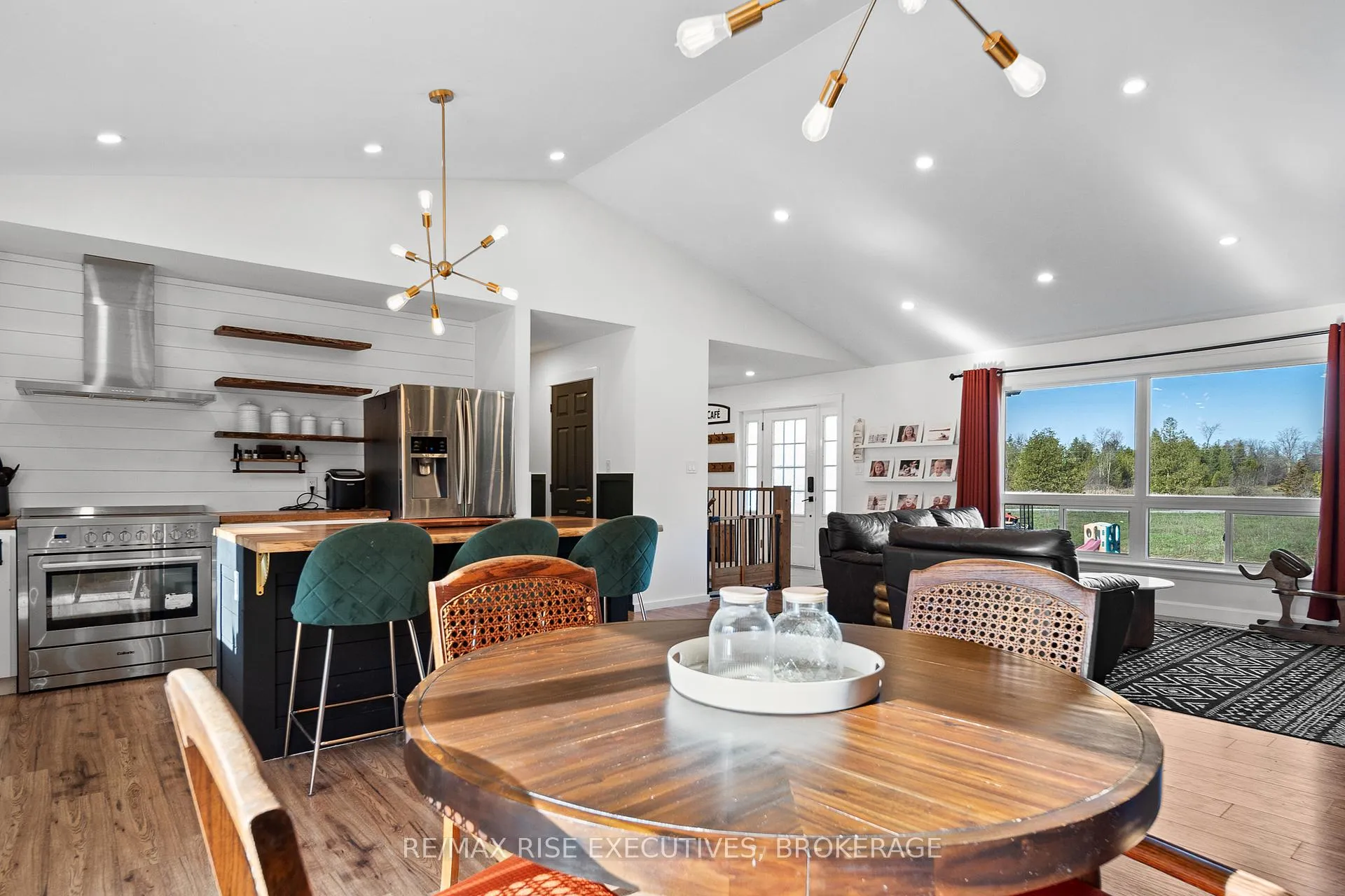 Photo 14 of 4251 Florida Road, Kingston, City North of 401 — HOMEH