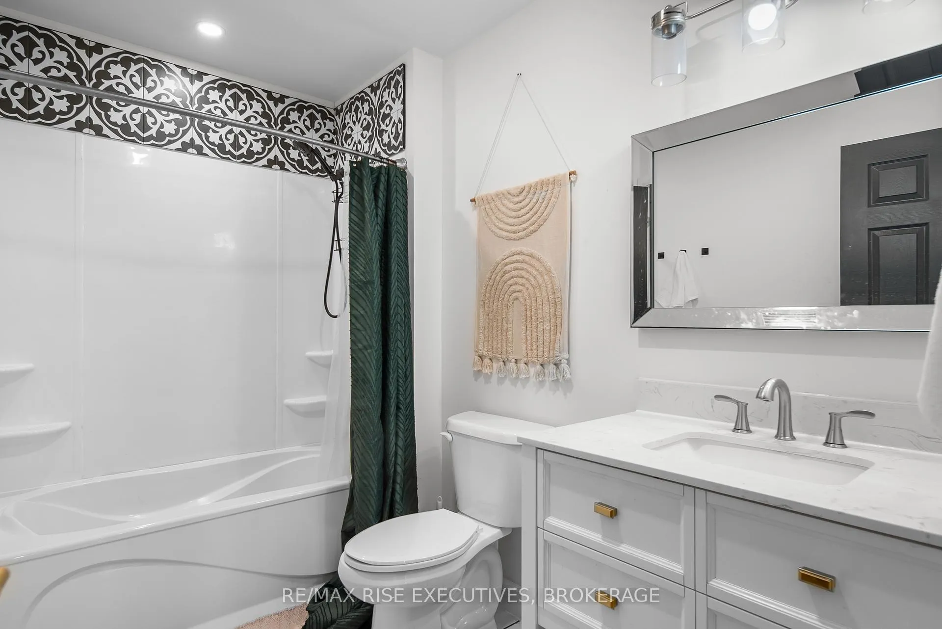 Photo 28 of 4251 Florida Road, Kingston, City North of 401 — HOMEH