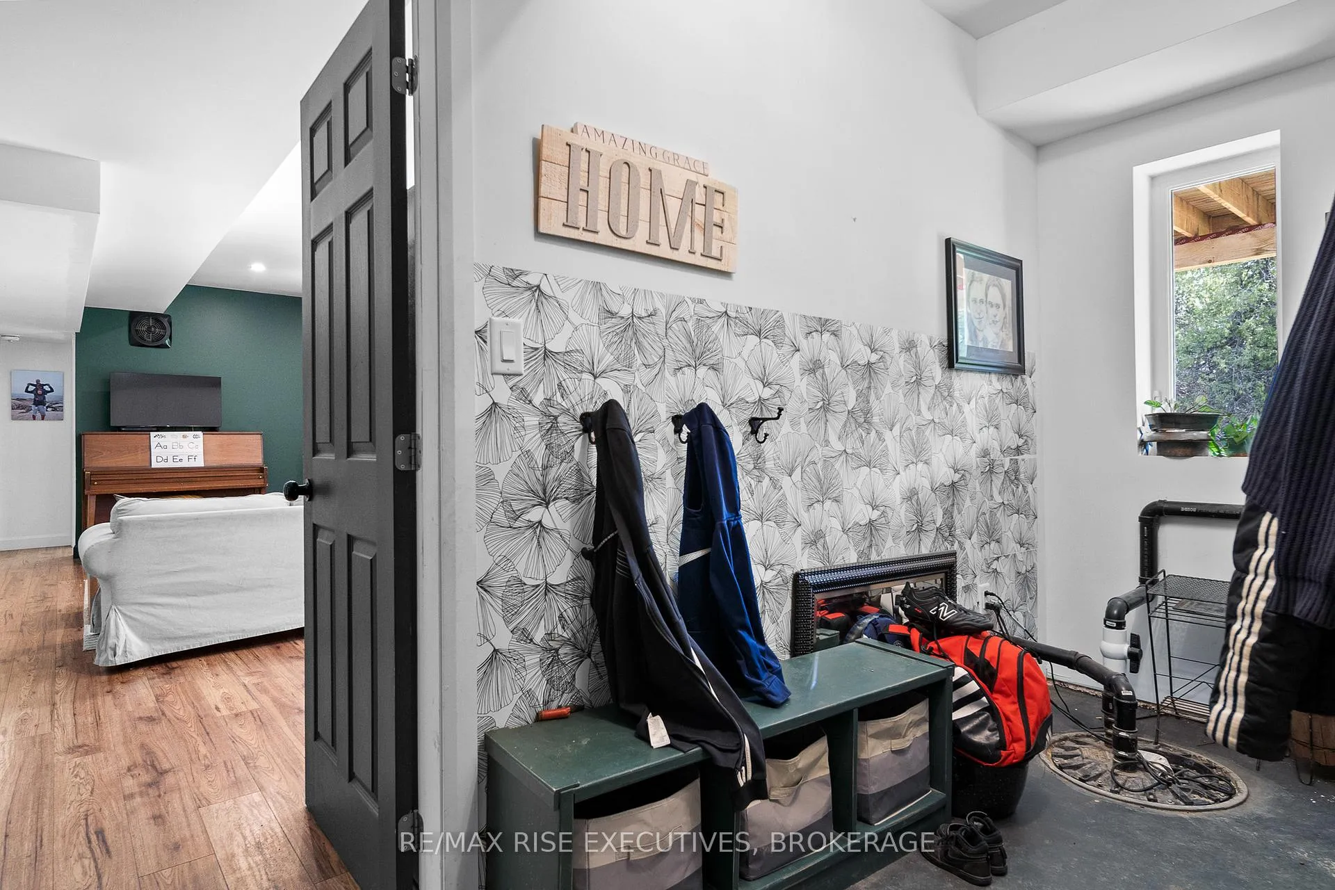 Photo 33 of 4251 Florida Road, Kingston, City North of 401 — HOMEH