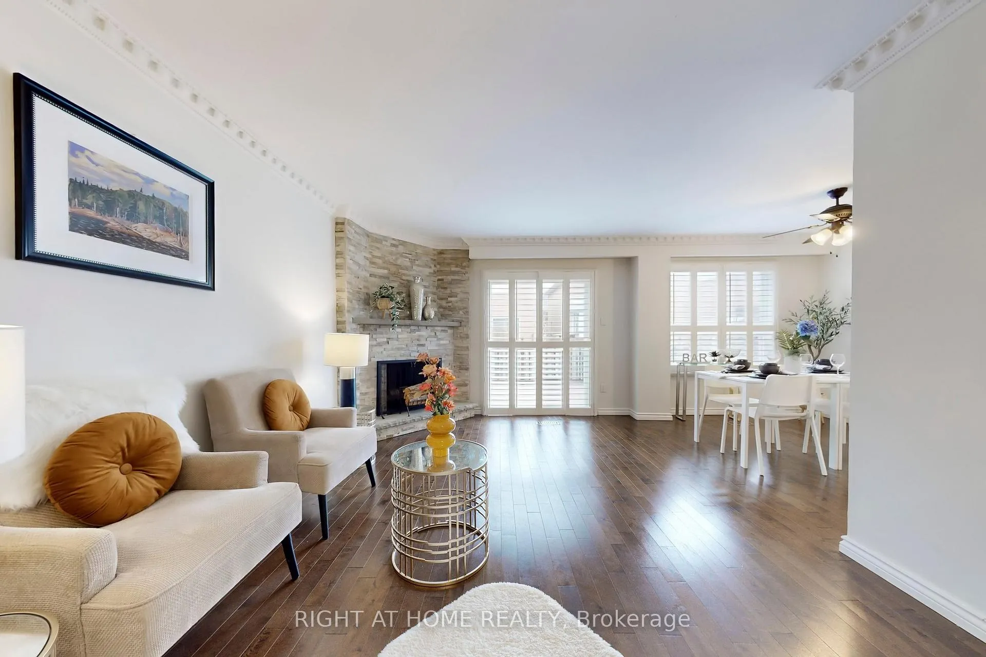 Photo 4 of 4151 Quaker Hill Drive, Mississauga, Creditview — HOMEH