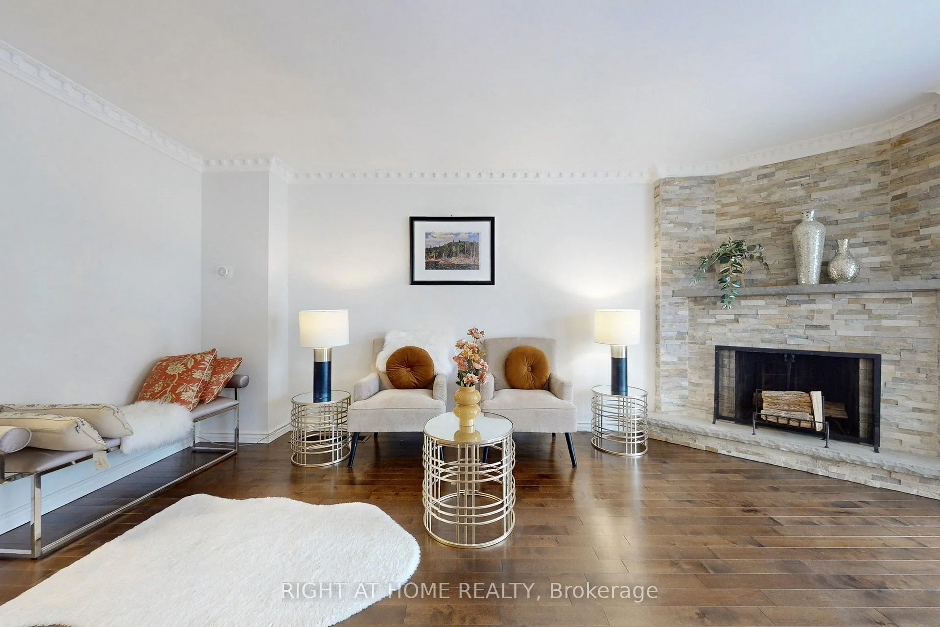 Photo 7 of 4151 Quaker Hill Drive, Mississauga, Creditview — HOMEH