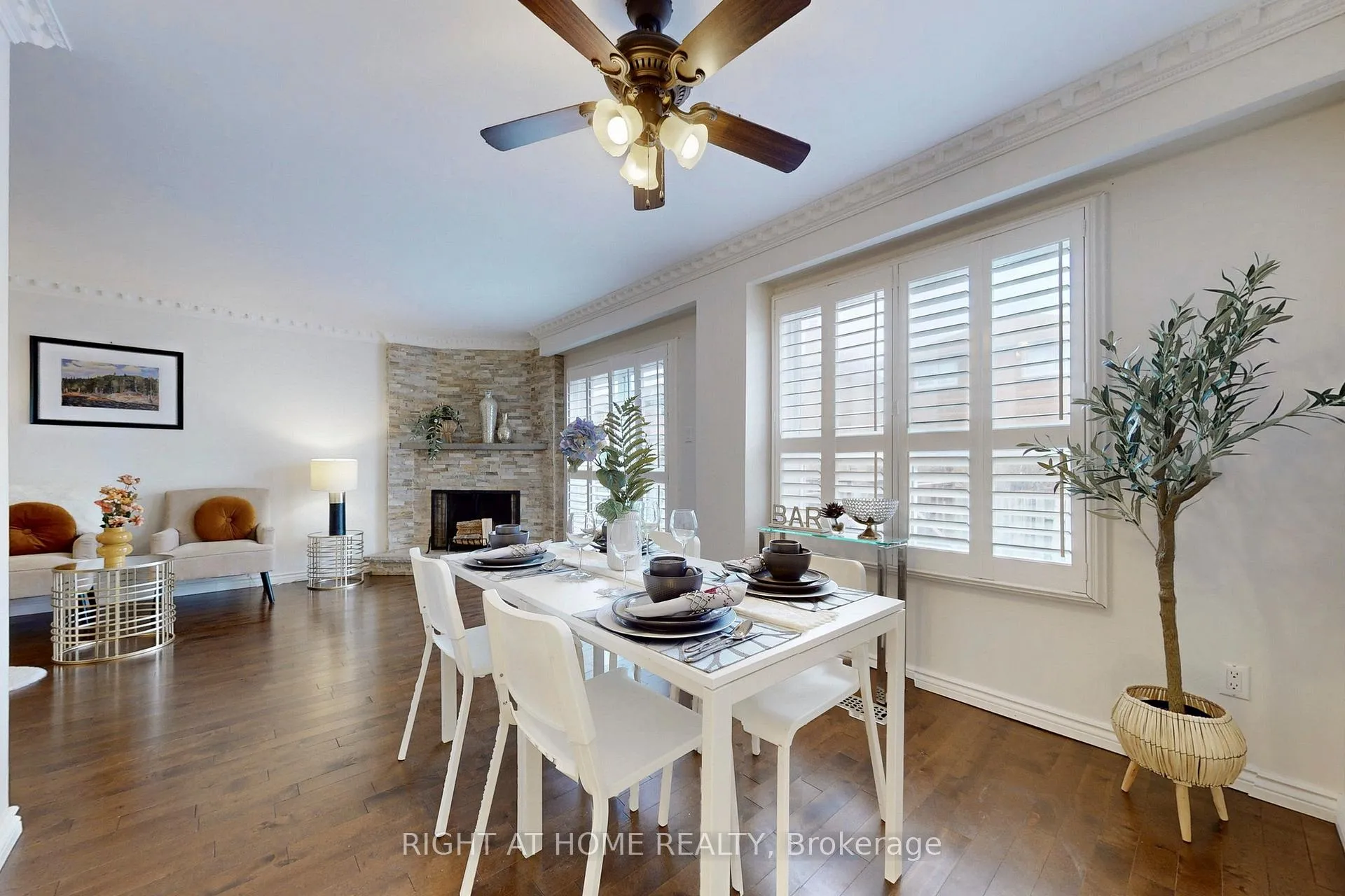 Photo 8 of 4151 Quaker Hill Drive, Mississauga, Creditview — HOMEH