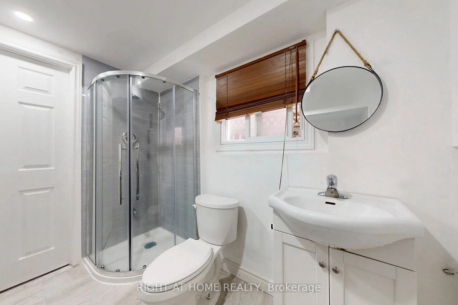 Photo 43 of 4151 Quaker Hill Drive, Mississauga, Creditview — HOMEH