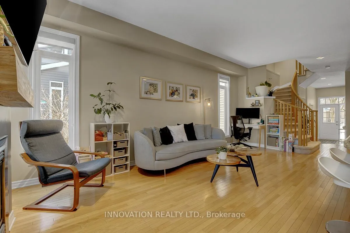Photo 9 of 459 Foxhall Way, Ottawa, Kanata - Bridlewood — HOMEH