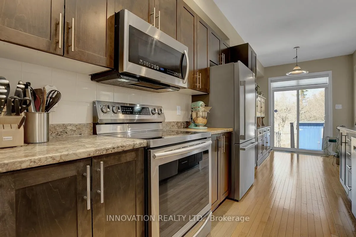 Photo 12 of 459 Foxhall Way, Ottawa, Kanata - Bridlewood — HOMEH