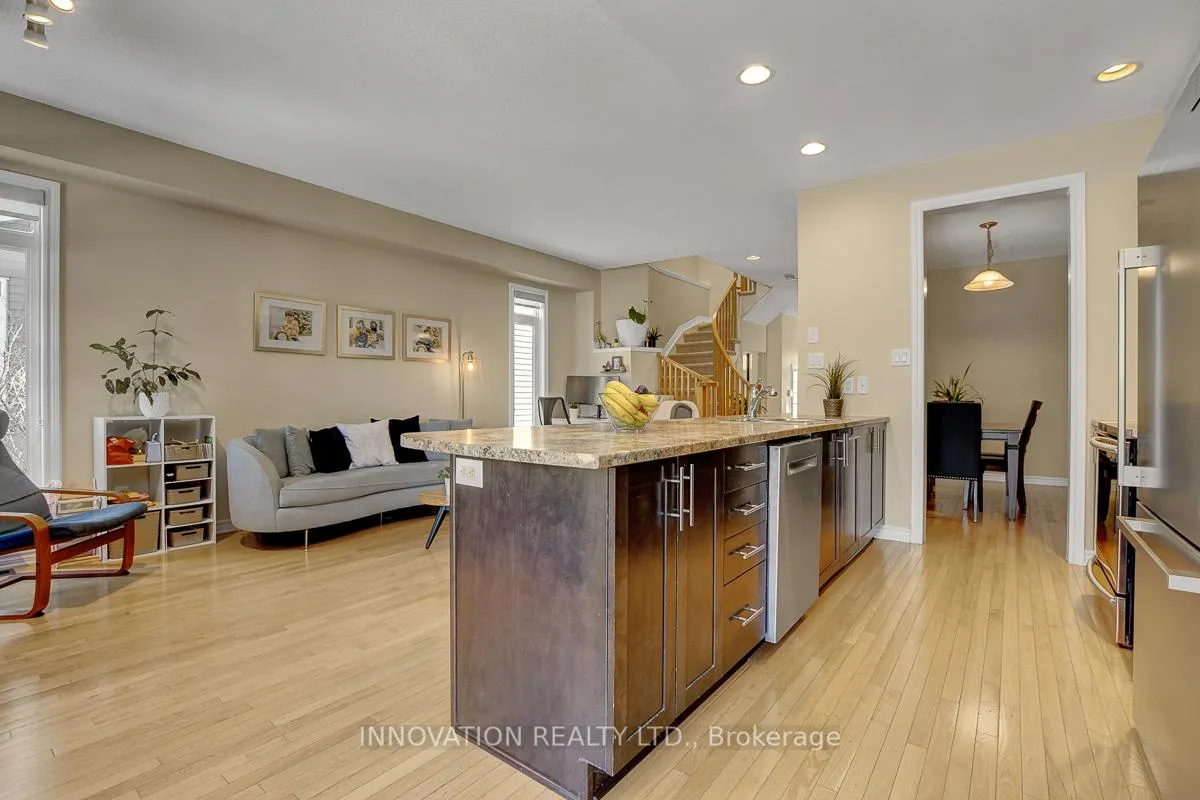 Photo 13 of 459 Foxhall Way, Ottawa, Kanata - Bridlewood — HOMEH