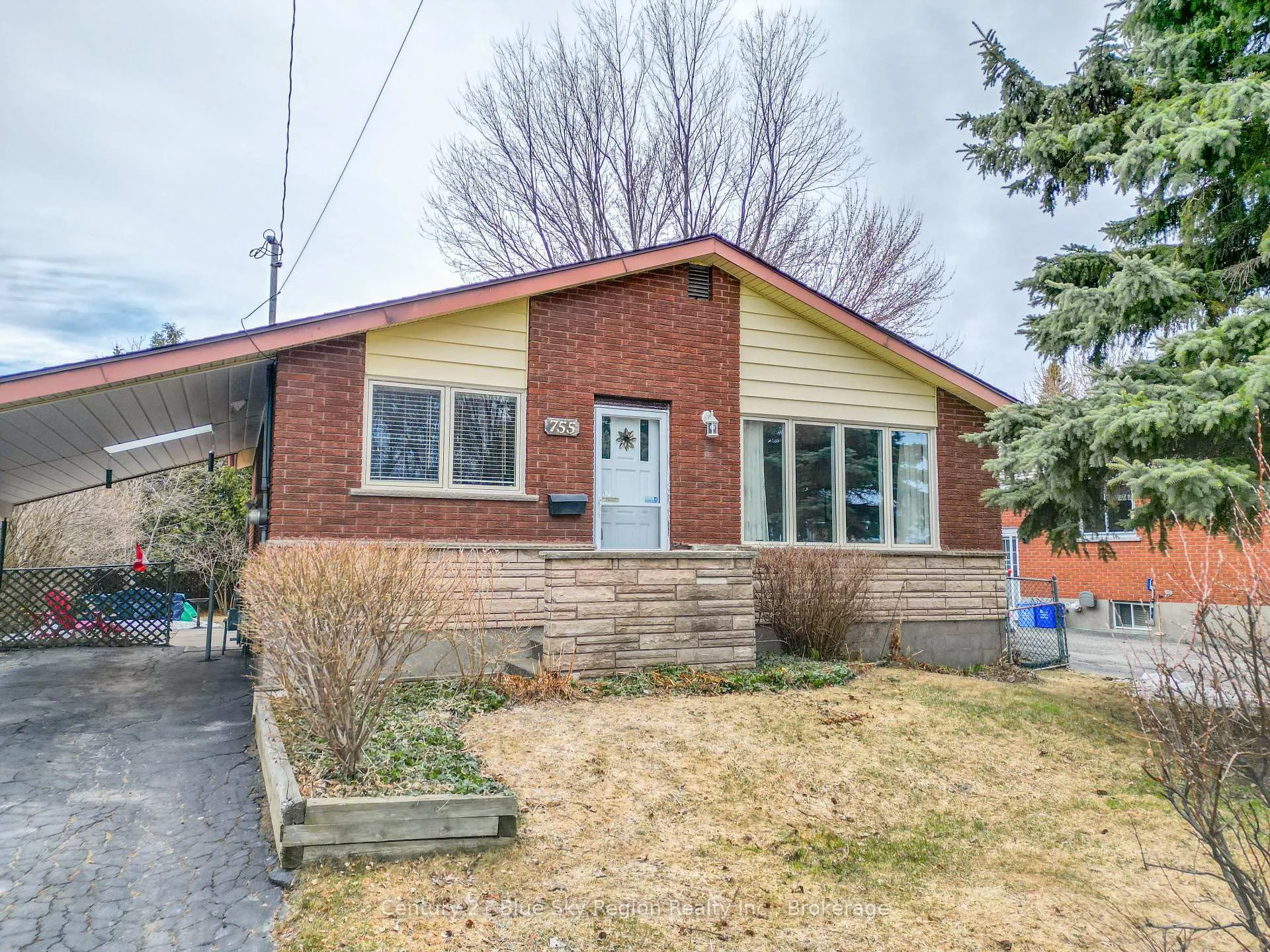 Photo 1 of 755 Danforth Avenue, Sudbury Remote Area — HOMEH