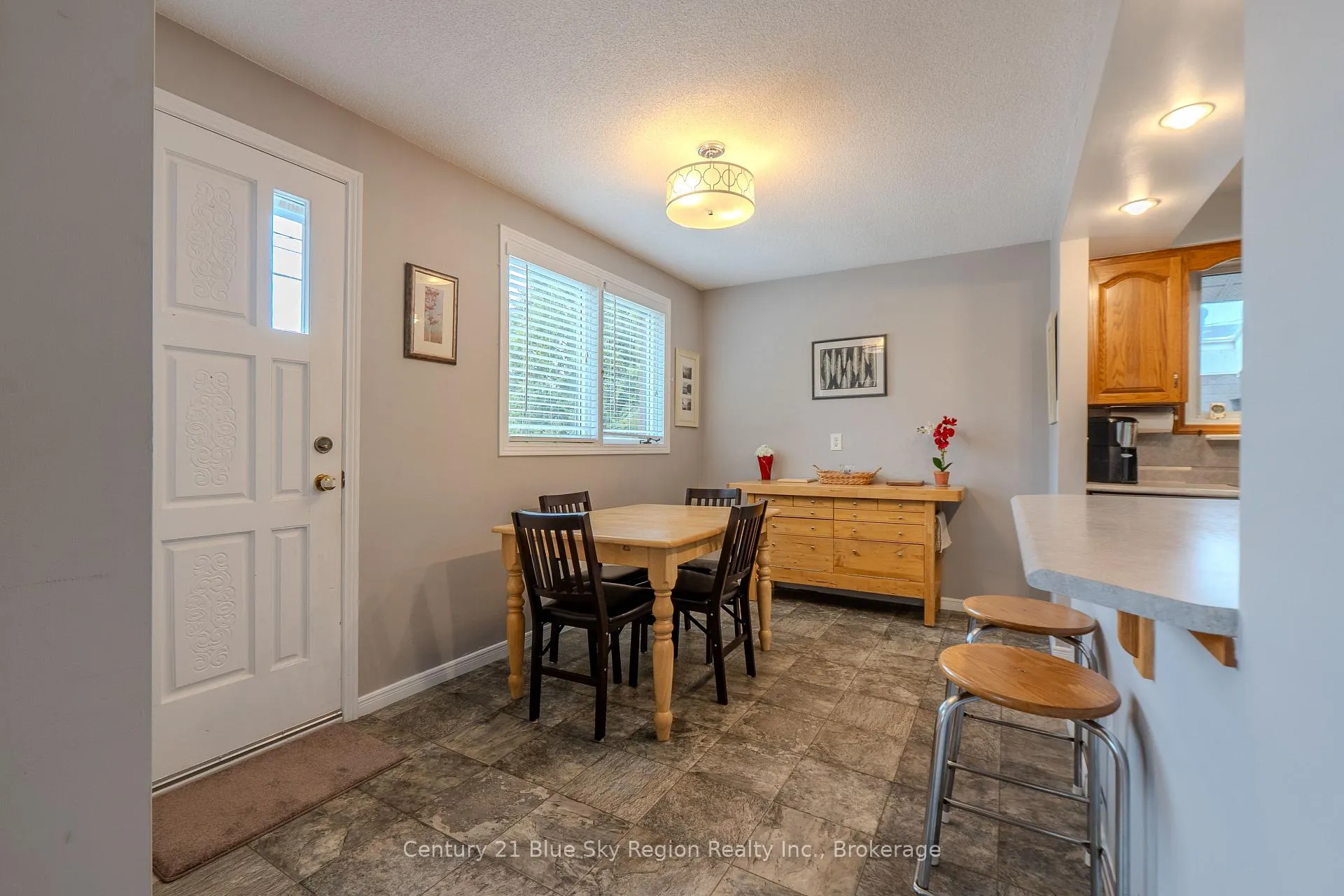 Photo 7 of 755 Danforth Avenue, Sudbury Remote Area — HOMEH